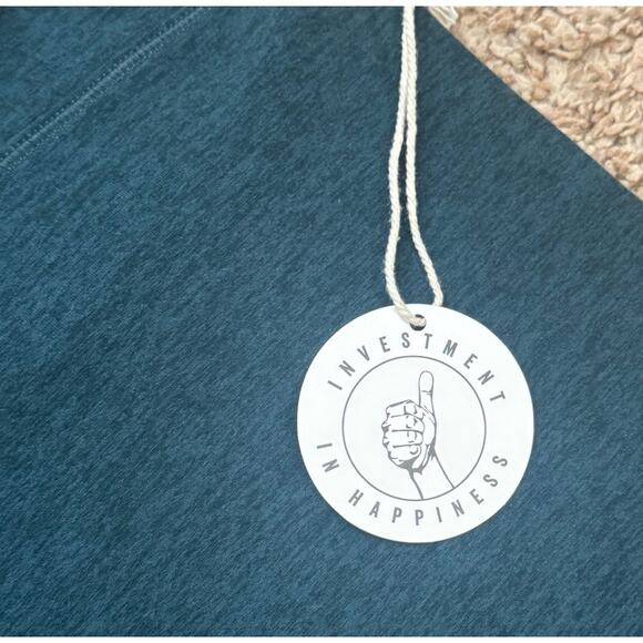 NWT Women's Size S Vuori Clean Elevation Shorty 6" in Moss Heather Green Hi-Rise - Picture 7 of 8